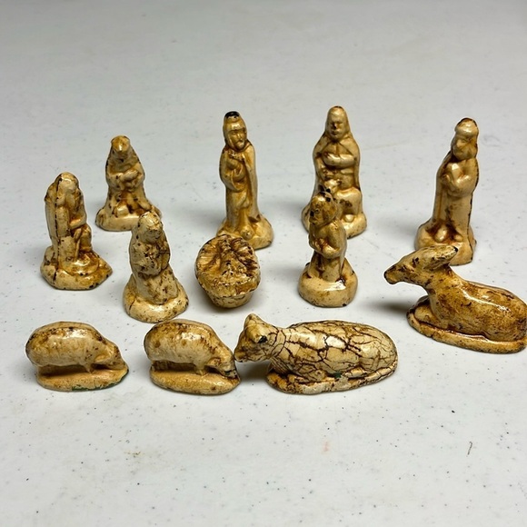 Nativity Set Small Vintage Antiqued - Picture 1 of 8